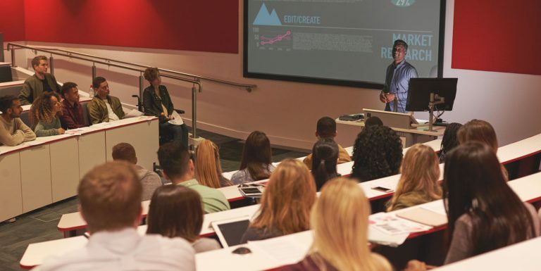 MMC Journalism students in a lecture 768x385